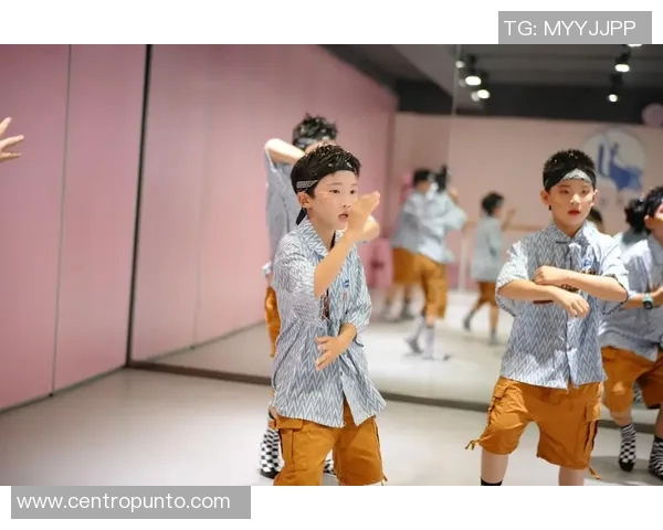 街舞新手必看：从零基础到舞台魅力的全面入门指南